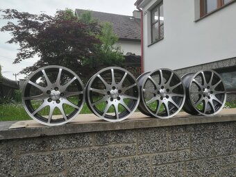 Alu kola Dezent - 3