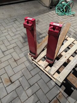 Paletyzační vidle na VZV ještěrku - 3