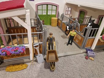 Dětská farma Schleich - 3