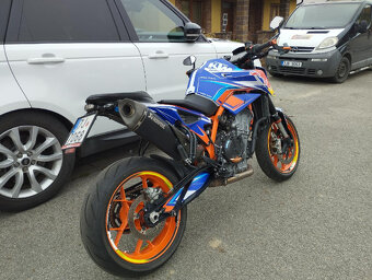 KTM 890 DUKE R - 3