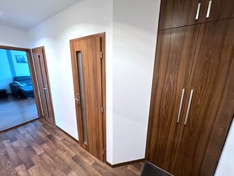 Dveře včetně zárubní, kování, pantů / NOVÉ - 3