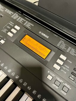 klávesy Yamaha PSR E-343 - 3