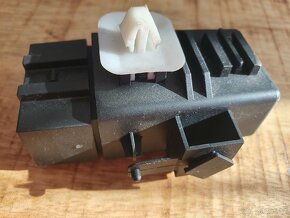 6R0959772A Řídící jednotka pro vyhřívání sedadel - 3