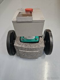 Oběhové čerpadlo Wilo STRATOS 40/1-4(DE) PN10 - 3