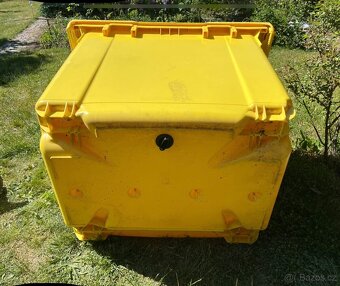 Kontejner 1100 l - 3