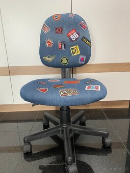 Dětská židle k psacímu stolu - 3