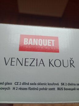 Hrnky a sklenice - 3