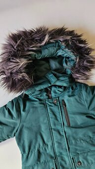 Tmave zelená zimní bunda Reserved -vel. 110 - 3