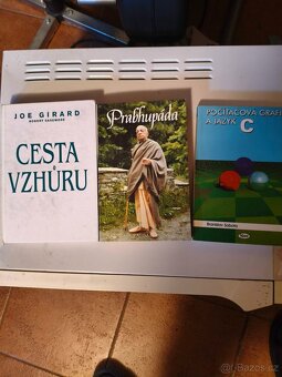 prodam ucebnice z vys. skoly informatika - 3