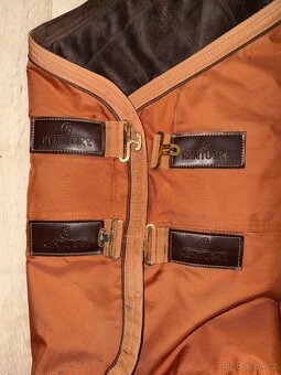 Kentucky výběhová deka 160g - 3