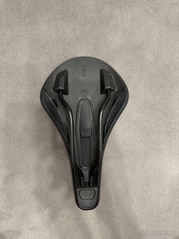 Sedlo Fizik Vento Argo X5 140mm - 3