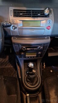 rozprodam Citroen c4 1,4i benzin, 9/2010, facelift citroen b - 3