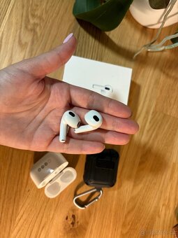 Sluchátka AirPods 3 - 3