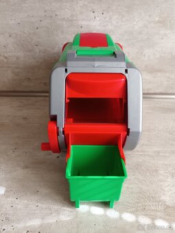 Velké popelářské auto Popeláři Bruder - 3