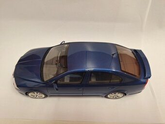Škoda Octavia II RS 1:18 - 3