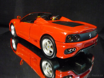 Ferrari 360 Spider Hot Wheels 1/18 - 3