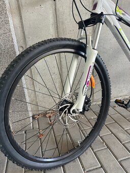 Dámské horské kolo Genesis Zero – Shimano Alivio, kotoučové - 3