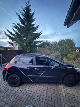 Peugeot 308 2008 - 3