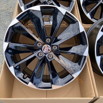NOVÉ SUPERNOVA R19 PRO SUPERB 3/4 ODPOČET DPH - 3