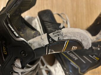 Brusle Bauer supreme M40 senior (SR) vel.7 FIT3 - 3