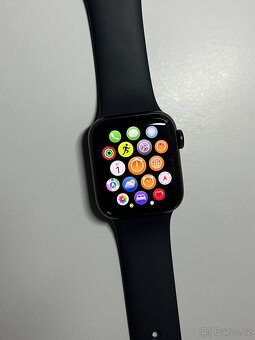 Apple Watch SE 2 40 mm - 98% baterie - 3