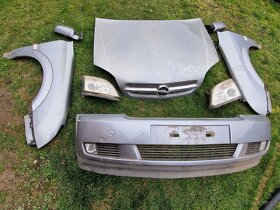 Opel Vectra C, Opel Signum - 3