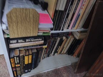Sbírka knih - 3