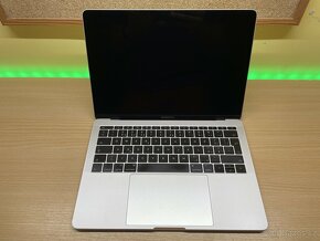 Apple MacBook Pro 13 (A1708) 2016 Silver - 3