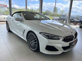 BMW M850i xDrive,Cabrio,Max.Výbava - 3