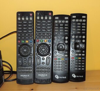 2x Humax iRHD-5100s, 2x Sunsat S300HDi - 3