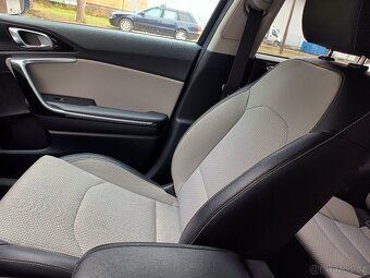 Kia Ceed SW 2019 Automat - 3