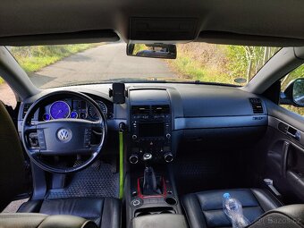 Touareg 3.2 LPG, manuál, pružiny. - 3
