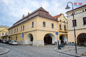 Pronájem bytu 3+1, 90 m², Valašské Meziříčí, ul. Náměstí - 3