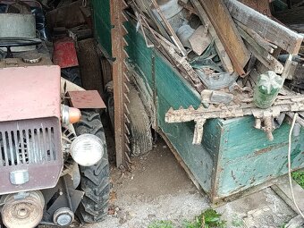 Prodám malotraktor 4 x 4, motor TK - 3