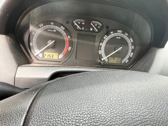 Škoda Fabia 1.2 HTP, 2004, STK 11/2025, levně - 3