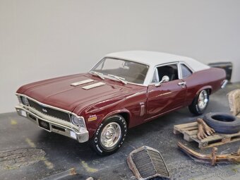 Chevy Nova 1:18 AutoWorld - 3