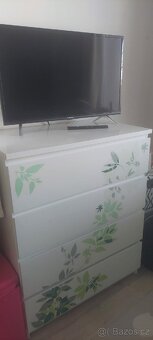 Komoda se 4 zásuvkami,bílá 80x100cm - 3
