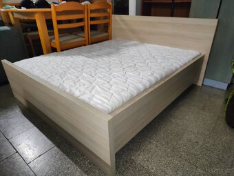 Letiště dětské s roštem a matrací - 3
