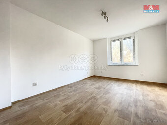 Pronájem bytu 1+1, 33 m², Klášterec nad Ohří, ul. Chomutovsk - 3