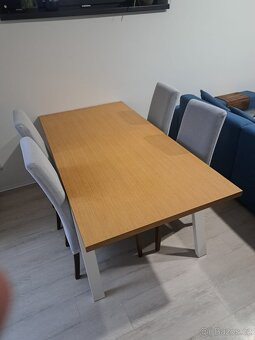 prodám jídelní stůl - 3