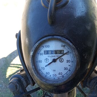 ČZ 150c veterán - 3