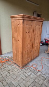 Starožitná masivní dřevěná selská šatní skříň venkov chalupa - 3