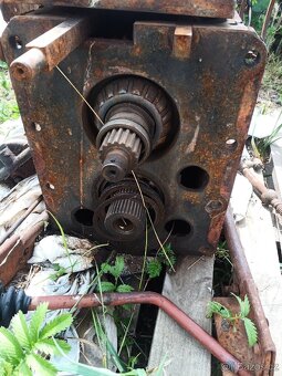 Převodovka Zetor 6945 - 3