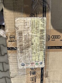 Škoda Superb 2, výplň dveří-pravá přední - 3