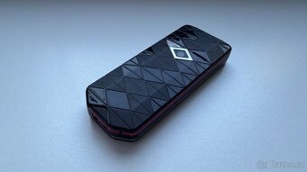 Nokia 7500 Prism ČJ - 3