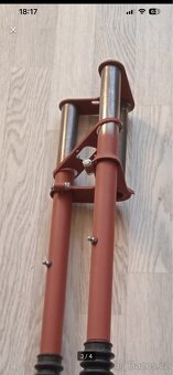 Jawa 550 přední vidlice - 3