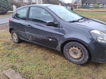 Renault clio 1.6 benzín - 3