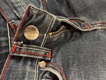 Christian Dior - jeansy Hello Kitty - 3