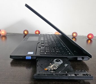 Notebook Fujitsu Lifebook A359 (CD/DVD vypalovačka) - 3