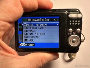 Fujifilm FinePix AX600 - 3